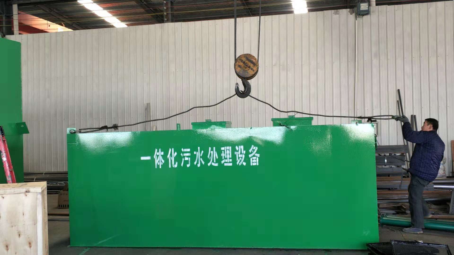 筑泓環保如何使用地埋式污水處理設備絮凝劑